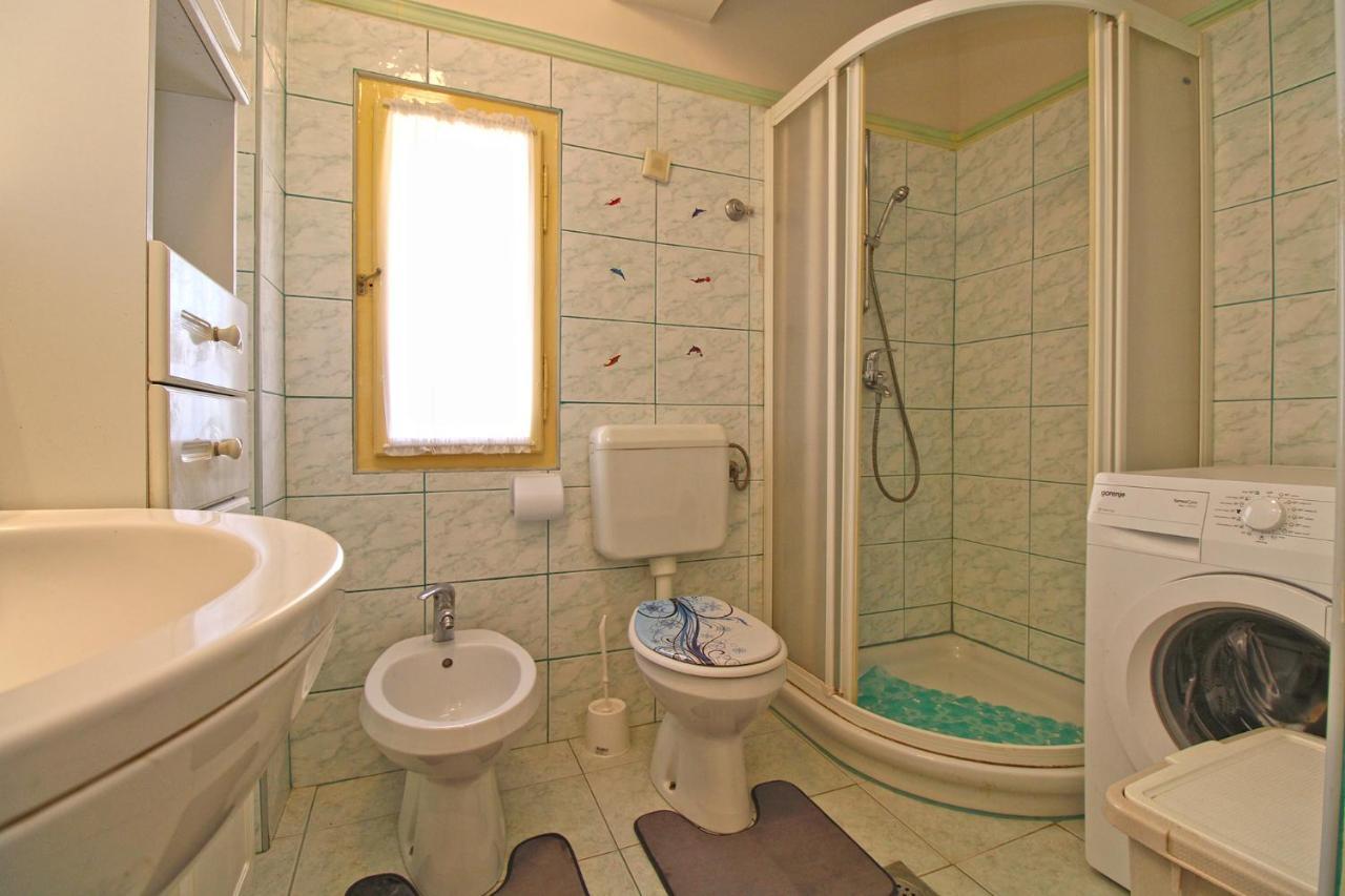 Apartment Diego 2160 Пула Екстериор снимка